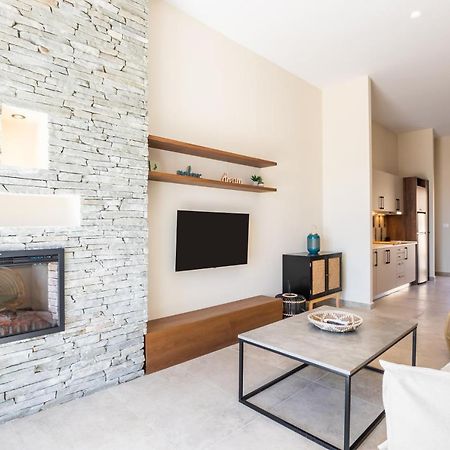 Euphoria Suites Lakki  Екстер'єр фото