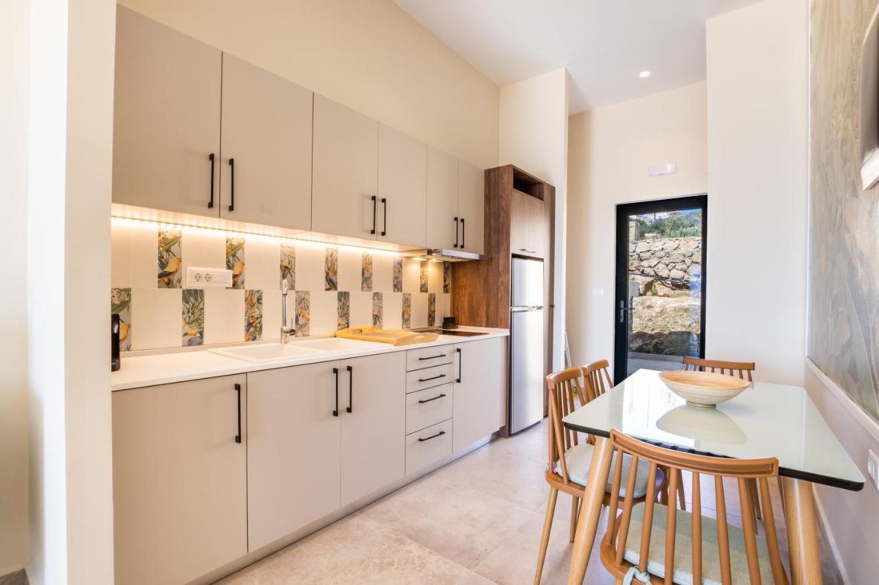 Euphoria Suites Lakki  Екстер'єр фото